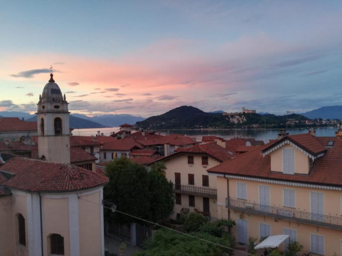Appartamento Le Due Rocche 阿罗纳 外观 照片
